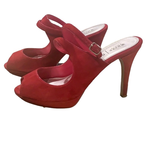 White House Black Market Shoes - White House Black Market Rose Heels